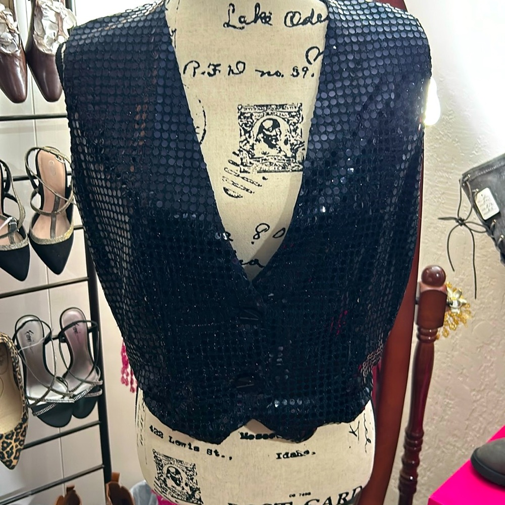 Sagebrush sequined vest size small. Vintage.